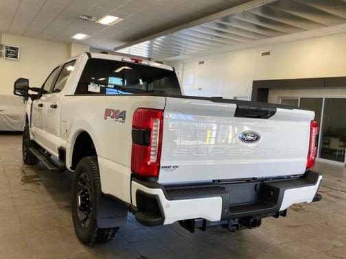 2025 Ford F-350 XLT