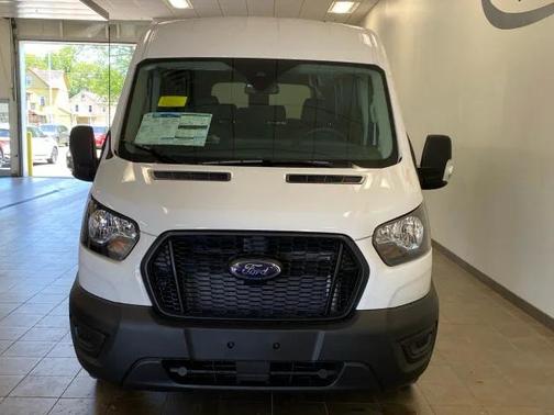2025 Ford Transit-350 XL