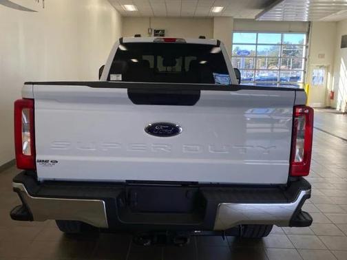 2025 Ford F-350 XLT
