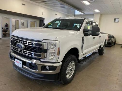 2025 Ford F-350 XLT