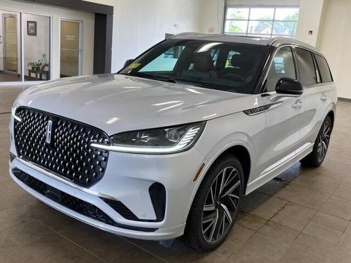 2025 Lincoln Aviator Black Label AWD