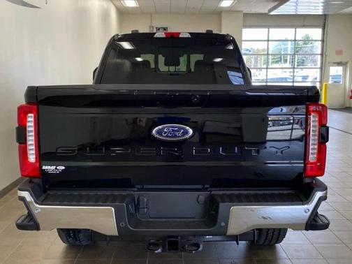 2026 Ford F-350 Lariat