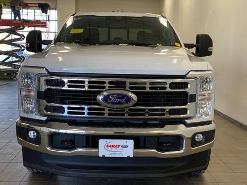 2025 Ford F-350 XLT