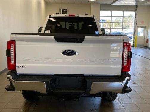 2025 Ford F-350 XLT
