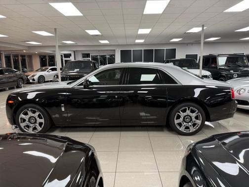 2014 Rolls-Royce Ghost Sedan