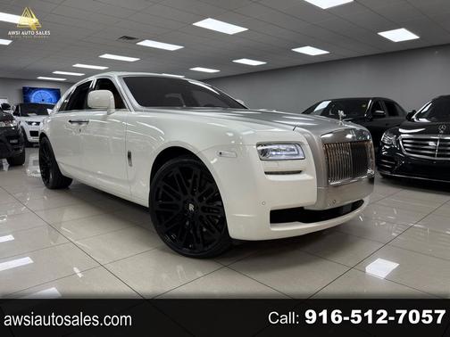 2011 Rolls-Royce Ghost Sedan