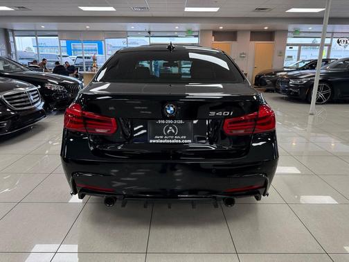 2016 BMW 340 340i Sedan