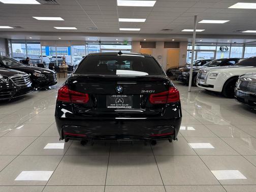 2016 BMW 340 340i Sedan