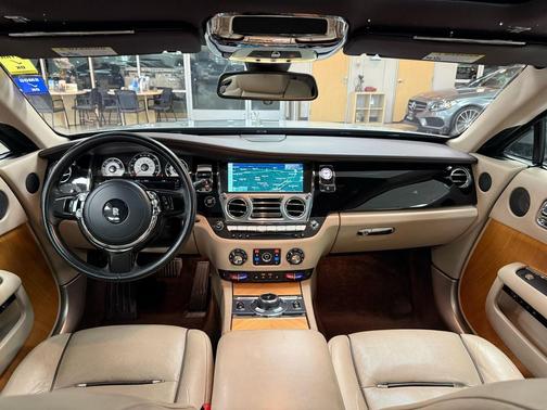 2014 Rolls-Royce Wraith Coupe