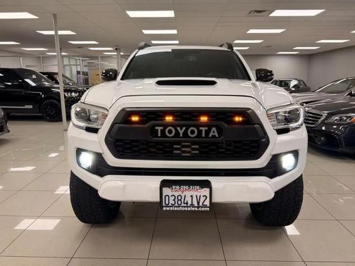 2019 Toyota Tacoma TRD Sport