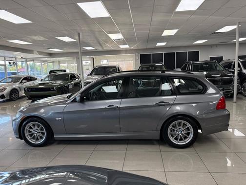 2010 BMW 328 328i