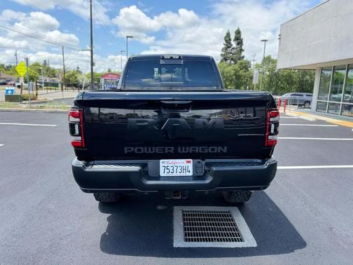 Diamond Black Crystal Pearlcoat 2019 RAM 2500 Power Wagon