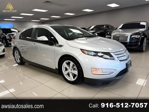 Silver 2014 Chevrolet Volt Base