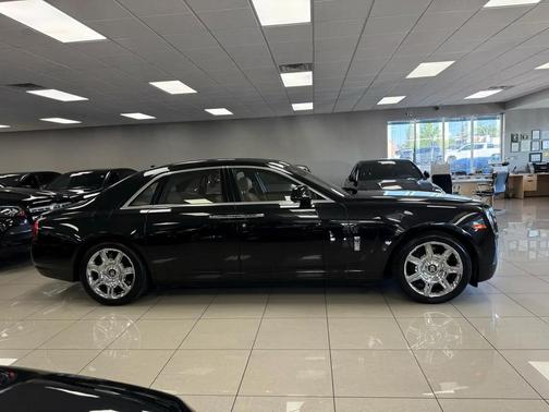 2013 Rolls-Royce Ghost Sedan