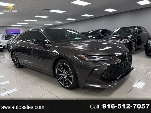 2019 Toyota Avalon Touring