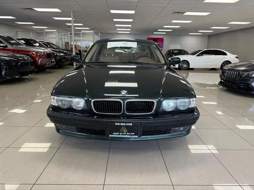 Green 2001 BMW 740 740i