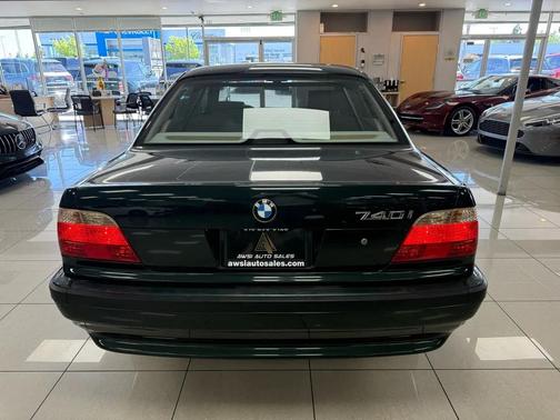 Green 2001 BMW 740 740i