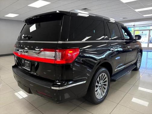 2019 Lincoln Navigator Standard