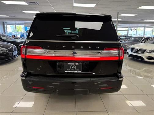 2019 Lincoln Navigator Standard