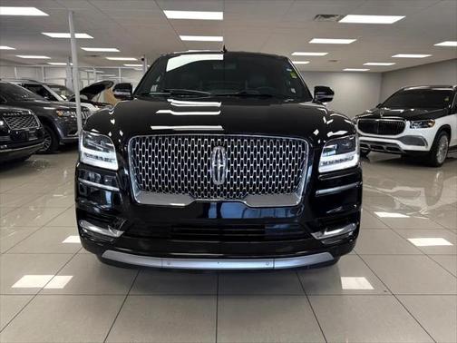 2019 Lincoln Navigator Standard