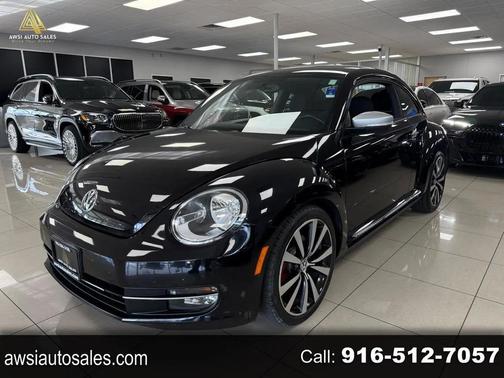 2012 Volkswagen Beetle Base