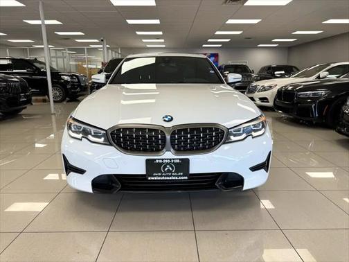 2020 BMW 330 330i