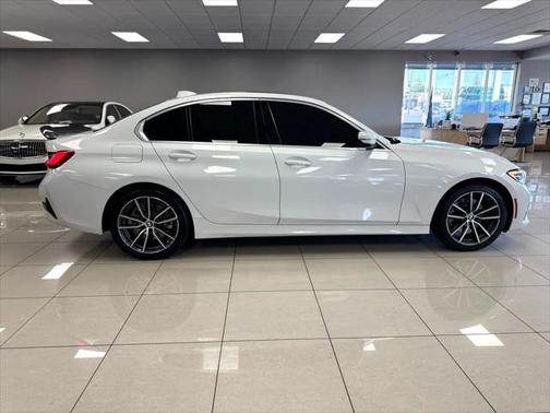 2020 BMW 330 330i