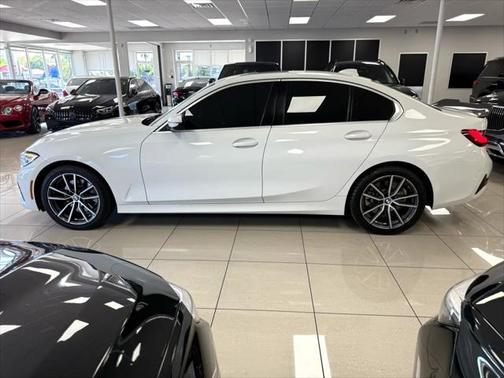 2020 BMW 330 330i