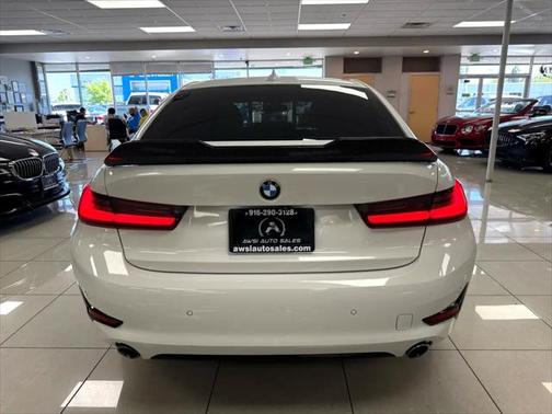 2020 BMW 330 330i