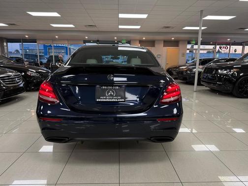 2017 Mercedes-Benz E-Class E300 Luxury 4MATIC Sedan