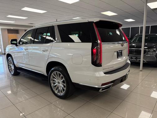 2021 Cadillac Escalade Premium Luxury