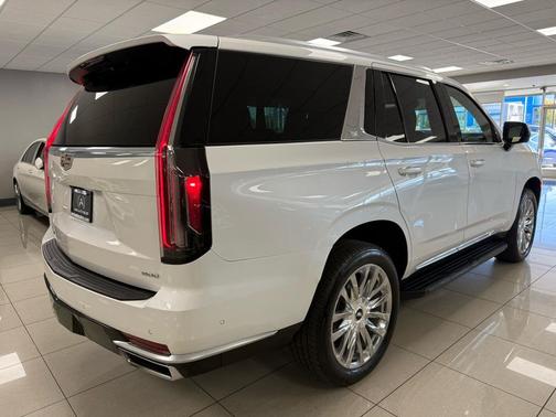 2021 Cadillac Escalade Premium Luxury