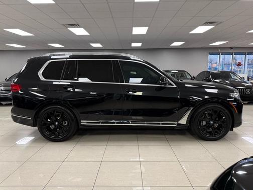 2019 BMW X7 xDrive40i