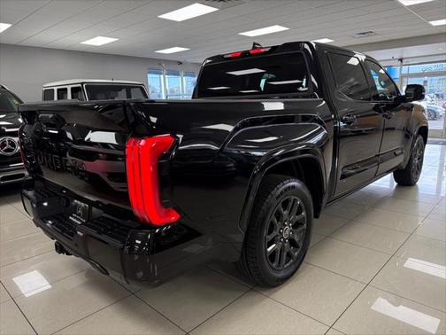 2022 Toyota Tundra Platinum
