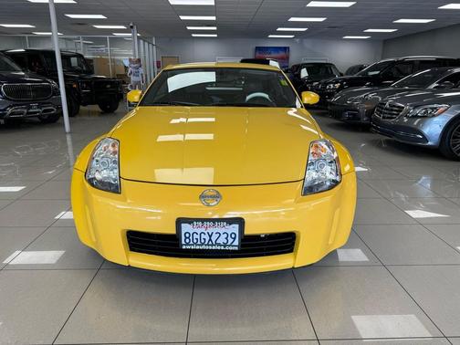 2005 Nissan 350Z Anniversary Edition
