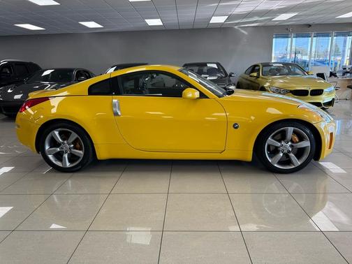 2005 Nissan 350Z Anniversary Edition