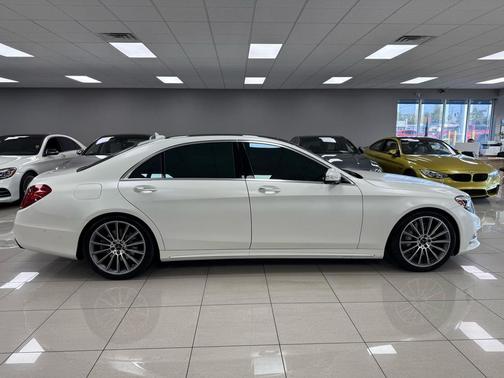 2016 Mercedes-Benz S-Class S550