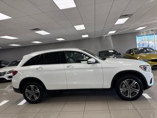 2018 Mercedes-Benz GLC 300 4MATIC
