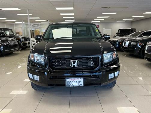 Crystal Black Pearl 2014 Honda Ridgeline SE
