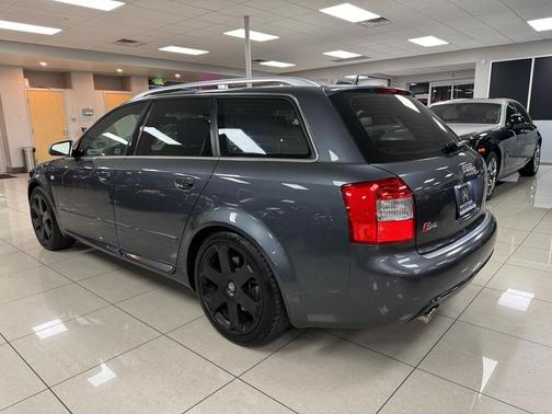 2005 Audi S4 4.2 Avant quattro