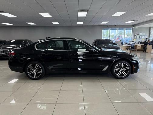 Jet Black 2021 BMW 530 530i