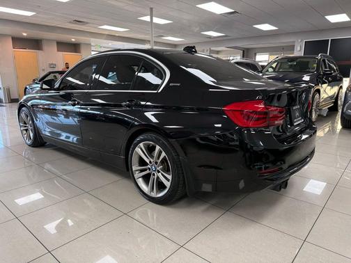2017 BMW 330e iPerformance
