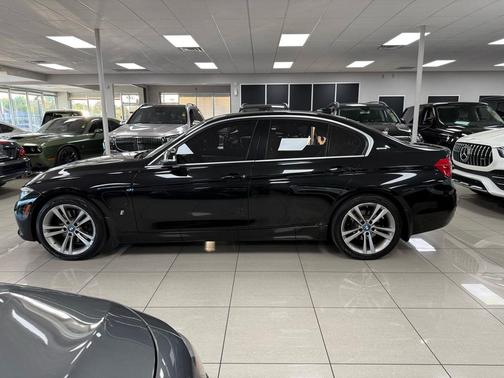 2017 BMW 330e iPerformance