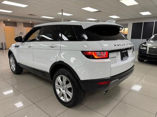 2019 Land Rover Range Rover Evoque SE