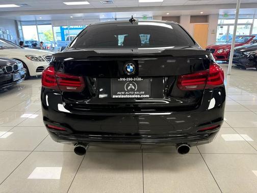 2018 BMW 340 340i Sedan