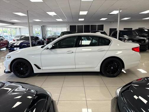 2019 BMW 530 530i