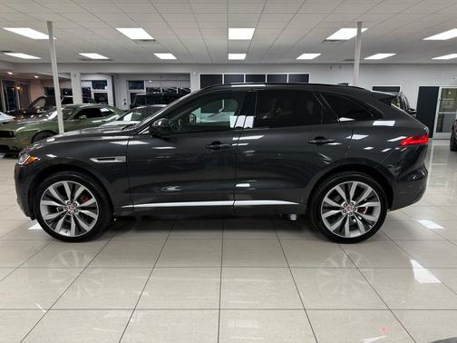 2017 Jaguar F-PACE S