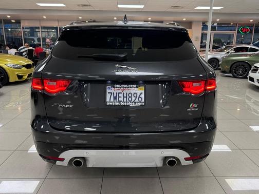 2017 Jaguar F-PACE S