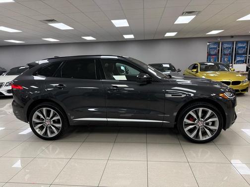 2017 Jaguar F-PACE S