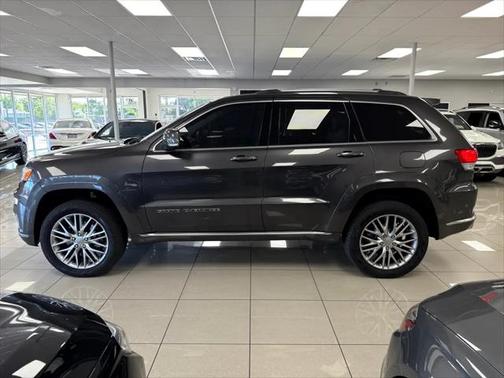 2018 Jeep Grand Cherokee Summit